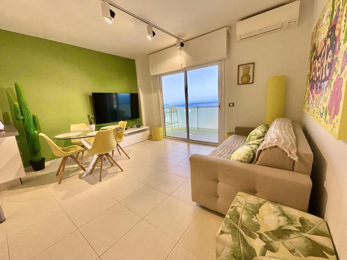 Tropical Rest Apartment Бахамар Екстер'єр фото